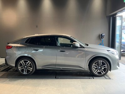 صورة 8 لـ 2025 BMW X2