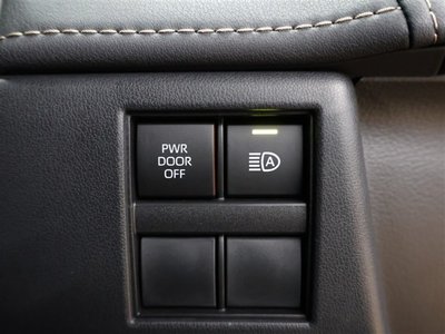 صورة مصغرة 15 لـ 2023 Toyota ALPHARD