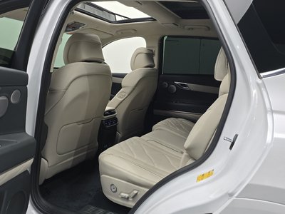 2024 Genesis GV80 — миниатюра 17