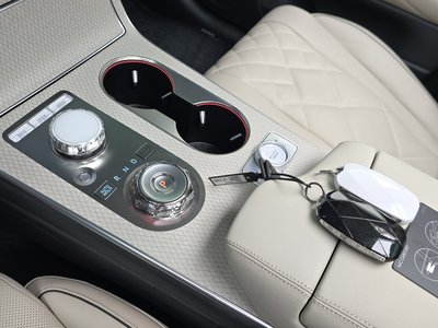 2024 Genesis GV80 — миниатюра 12