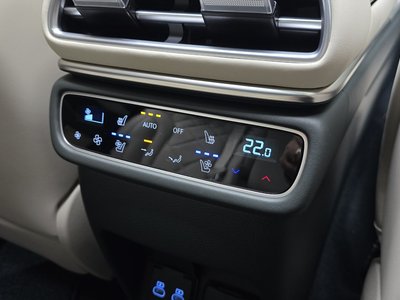 2024 Genesis GV80 — миниатюра 24
