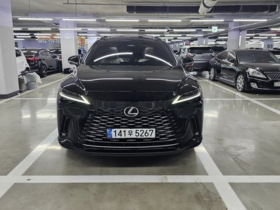 صورة 2 لـ 2026 Lexus RX