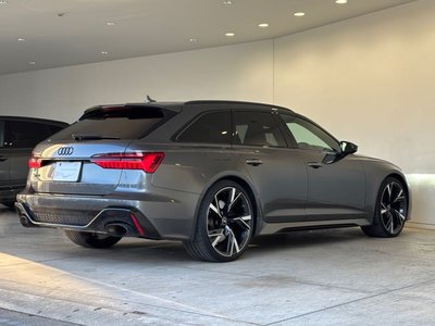 AUDI RS6 AVANT - 8