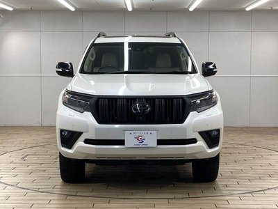 TOYOTA LAND CRUISER PRADO - 3