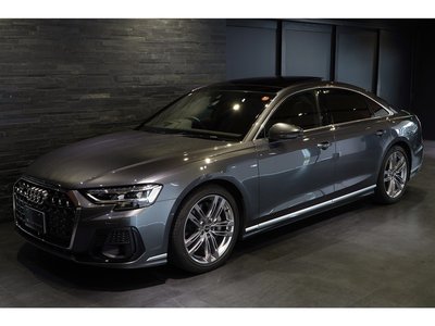 2023 AUDI A8 photo 6