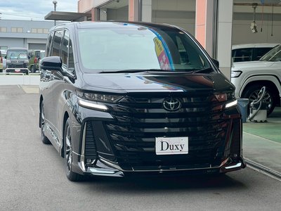 2025 Toyota VELLFIRE photo 1