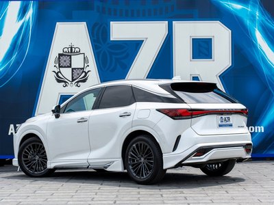 2024 Lexus RX photo 8