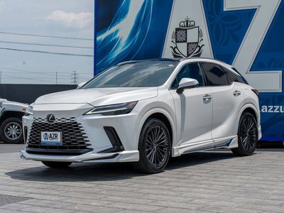 2024 Lexus RX photo 2