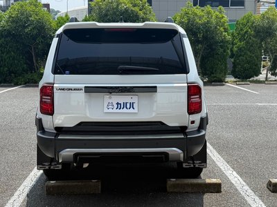 TOYOTA LAND CRUISER 250 - 4