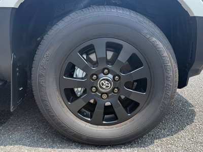 TOYOTA LAND CRUISER 250 - 8