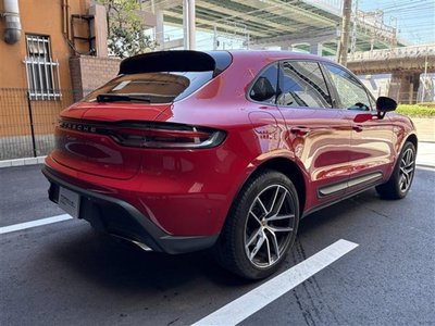PORSCHE MACAN - 6