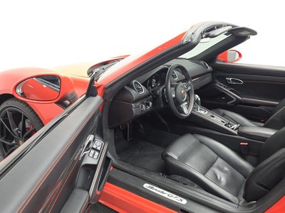 PORSCHE 718 - 10