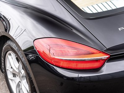 صورة مصغرة 44 لـ 2015 Porsche CAYMAN