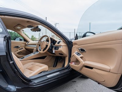 صورة مصغرة 29 لـ 2015 Porsche CAYMAN