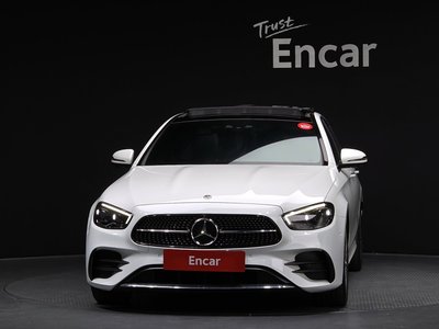 MERCEDES-BENZ E-CLASS - 2