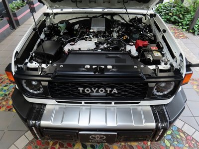 2024 Toyota LAND CRUISER 70 — миниатюра 82