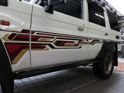 2024 Toyota LAND CRUISER 70 — миниатюра 45