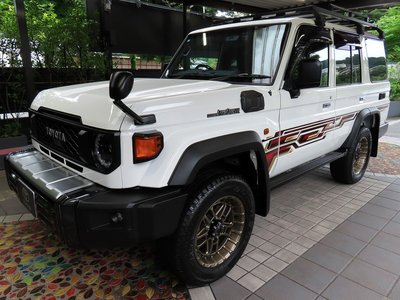 2024 Toyota LAND CRUISER 70 — миниатюра 24