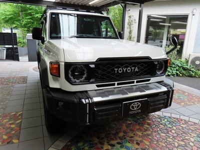 2024 Toyota LAND CRUISER 70 — миниатюра 47