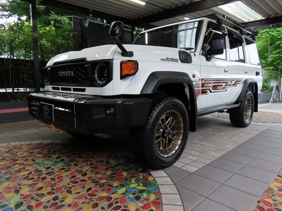 2024 Toyota LAND CRUISER 70 — миниатюра 49