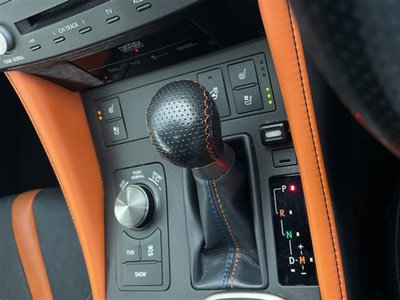 2015 Lexus RC F 缩略图 18