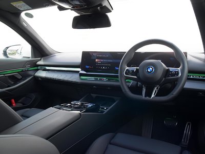 BMW I5 - 3
