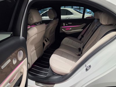 MERCEDES-BENZ E-CLASS - 10