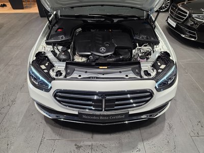 MERCEDES-BENZ E-CLASS - 7