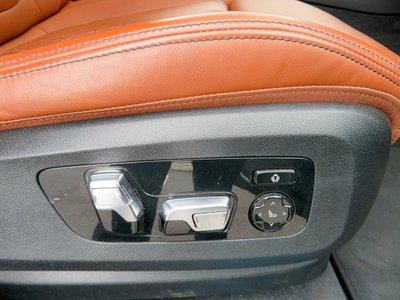 2022 BMW X5 thumbnail 30