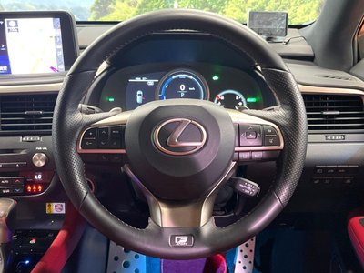 صورة مصغرة 72 لـ 2022 Lexus RX
