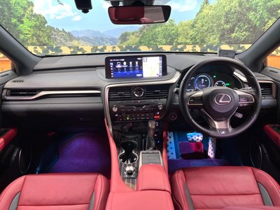 صورة 2 لـ 2022 Lexus RX