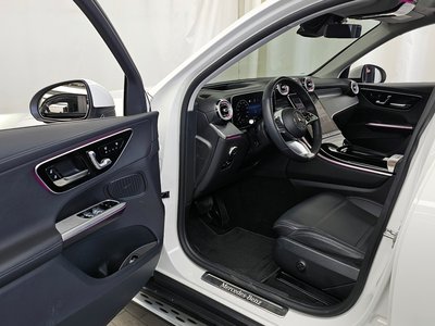 MERCEDES-BENZ GLC - 10