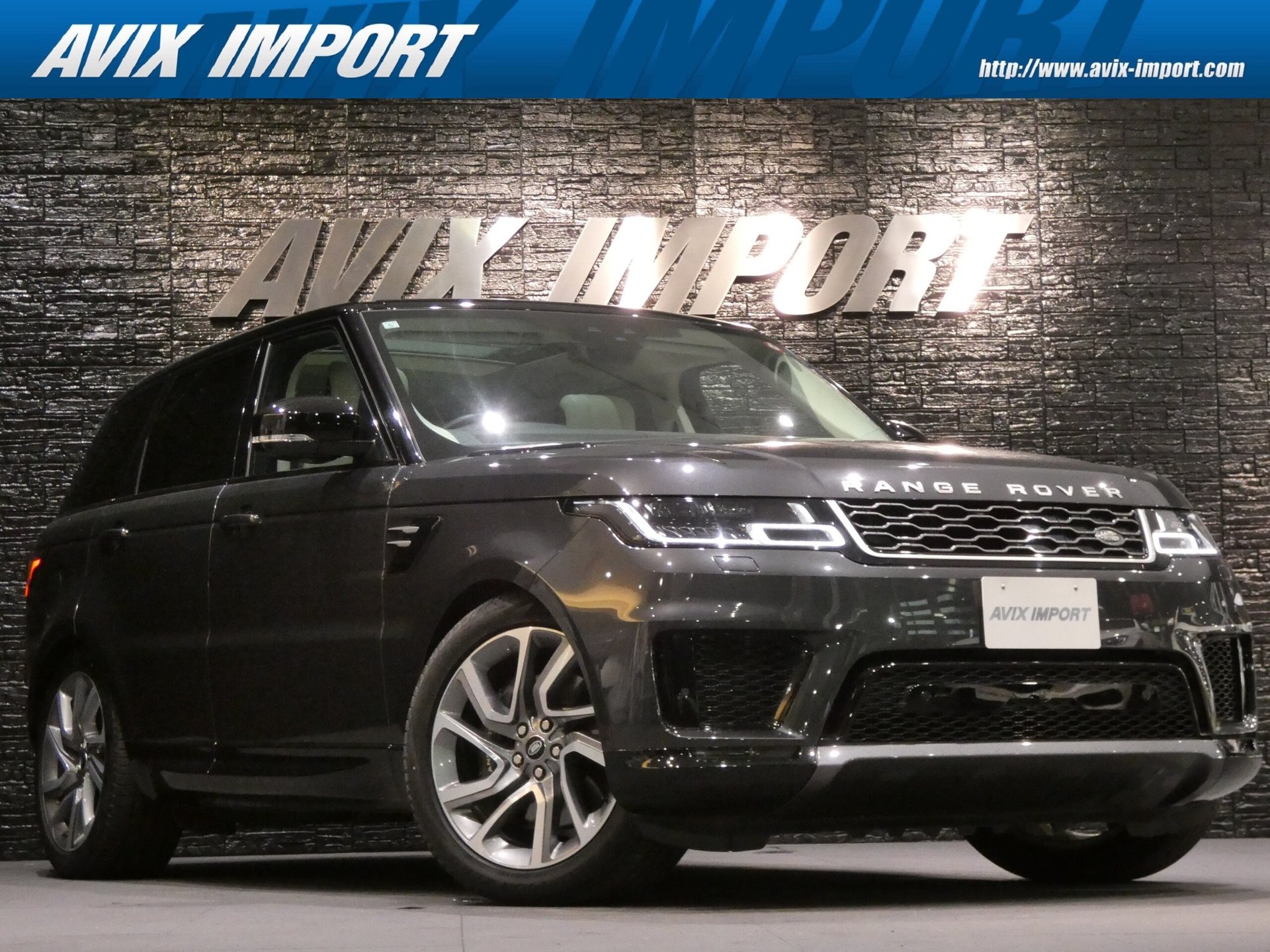 LAND ROVER RANGE ROVER SPORT - View 1