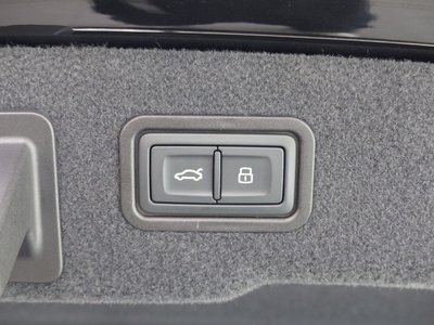 صورة مصغرة 85 لـ 2022 AUDI A8