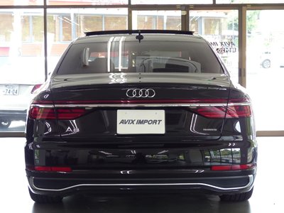 صورة مصغرة 7 لـ 2022 AUDI A8