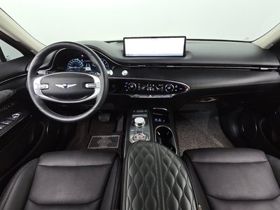 صورة 5 لـ 2021 Genesis GV70