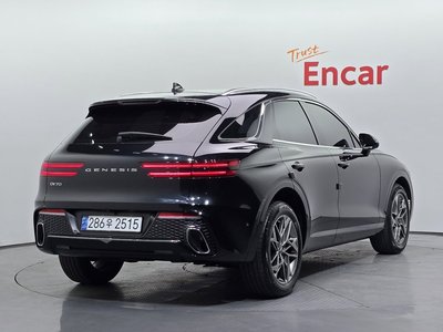 صورة 3 لـ 2021 Genesis GV70