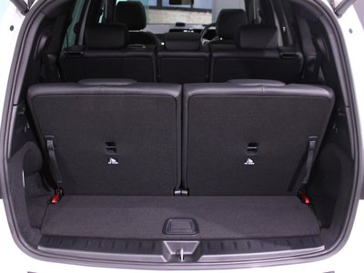 MERCEDES-BENZ EQB - 7