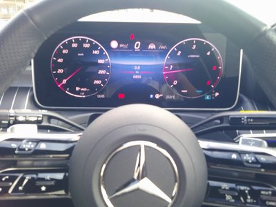 2025 Mercedes-BENZ C-CLASS 缩略图 18