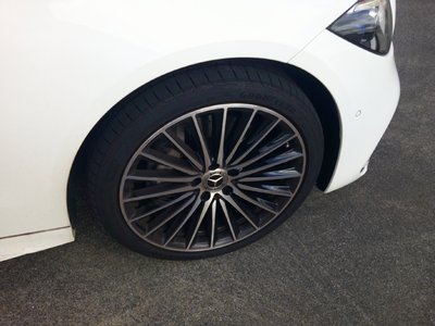 2025 Mercedes-BENZ C-CLASS 缩略图 31