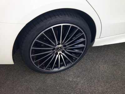 2025 Mercedes-BENZ C-CLASS 缩略图 30