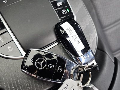 2022 Mercedes-BENZ E-CLASS — миниатюра 33