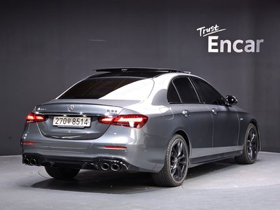 2022 Mercedes-BENZ E-CLASS — фото 3