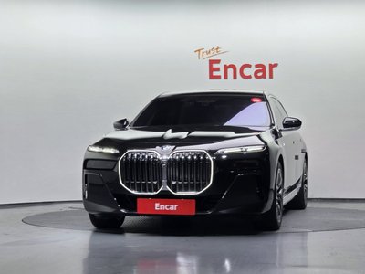BMW 7 SERIES - 2