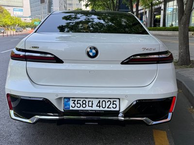BMW 7 SERIES - 7