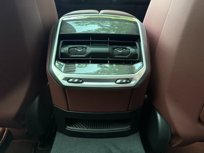 صورة مصغرة 14 لـ 2026 BMW 7 SERIES