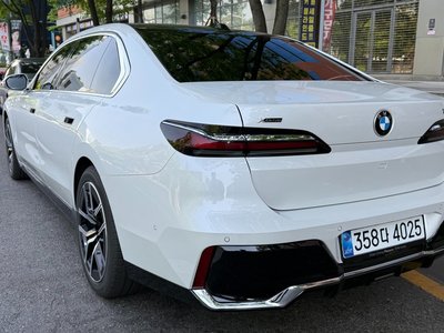 BMW 7 SERIES - 3