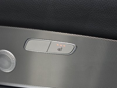 2019 Mercedes-BENZ E-CLASS — миниатюра 34