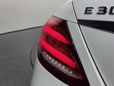 صورة 10 لـ 2019 Mercedes-BENZ E-CLASS