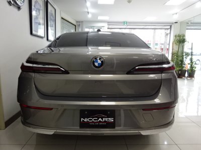 BMW 7 SERIES - 7